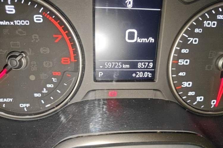 Used Audi A3 2018 30th Anniversary Edition Sportback 35 TFSI Fashion Model Odometer Close Up