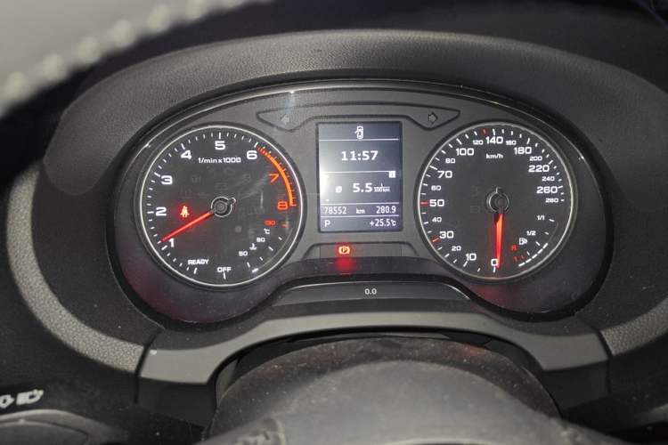 Used Audi A3 2018 30th Anniversary Edition Sportback 35 TFSI Fashion Model Odometer Close Up