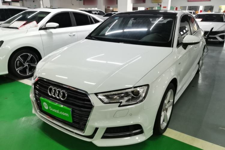 Used Audi A3 2018 30th Anniversary Edition Limousine 35 TFSI Fashion Model Guazi used car, China used car export, Used car for sale, Used cars, Cheapest cars for sale