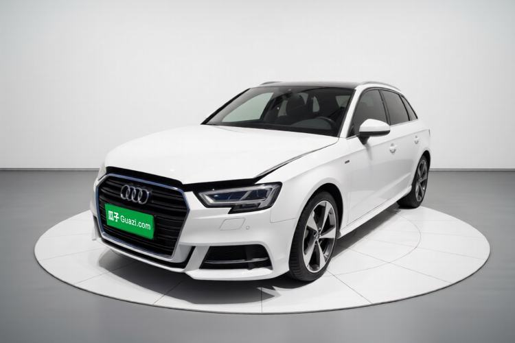 Used Audi A3 2018 30th Anniversary Edition Sportback 35 TFSI Sport Model Guazi used car, China used car export, Used car for sale, Used  cars, Cheapest cars for sale
