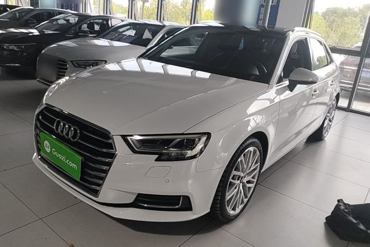 Ojetý Audi A3 2018 30th Anniversary Edition Sportback 35 TFSI Style Model Guazi used car, China used car export, Used car for sale, Used  cars, Cheapest cars for sale