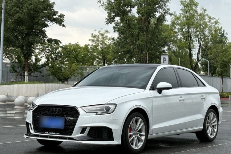 Audi A3 2018 30th Anniversary Edition Limousine 35 TFSI Ambition Model d’occasion Guazi used car, China used car export, Used car for sale, Used  cars, Cheapest cars for sale