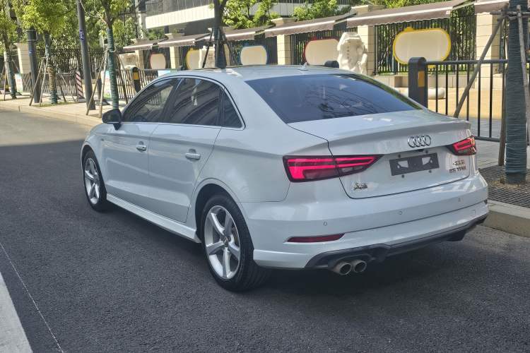 Used Audi A3 2018 30th Anniversary Edition Limousine 35 TFSI Fashion Model Rear Left 45 Deg