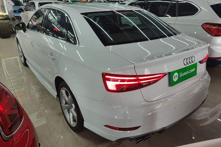 Used Audi A3 2018 30th Anniversary Edition Limousine 35 TFSI Fashion Model Rear Left 45 Deg