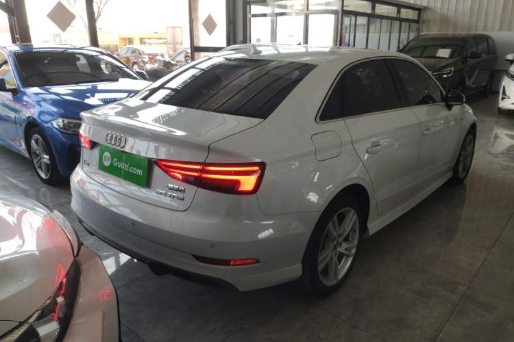 Used Audi A3 2018 30th Anniversary Edition Limousine 35 TFSI Fashion Model Rear Right 45 Deg
