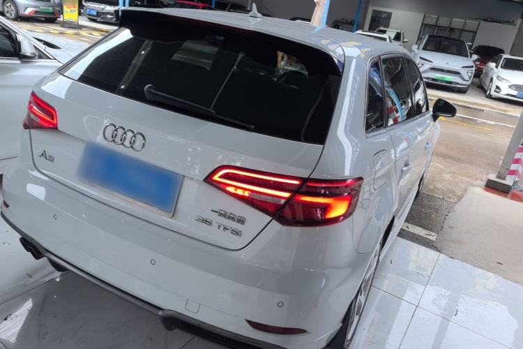 Used Audi A3 2018 30th Anniversary Edition Sportback 35 TFSI Fashion Model Rear Right 45 Deg
