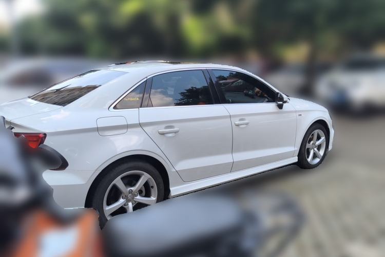 Used Audi A3 2018 30th Anniversary Edition Limousine 35 TFSI Fashion Model Rear Right 45 Deg