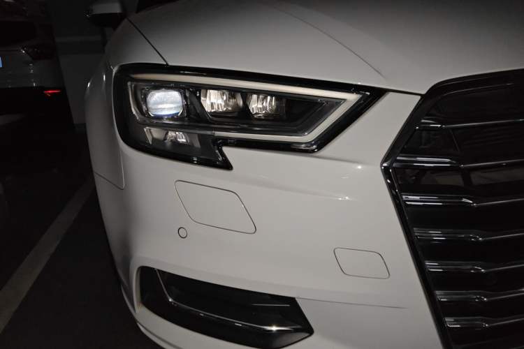 Used Audi A3 2018 30th Anniversary Edition Limousine 35 TFSI Style Model Right Front Headlight