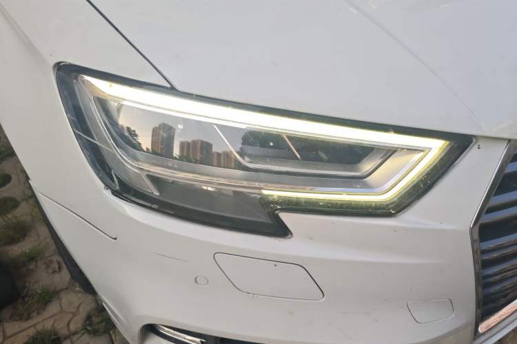 Used Audi A3 2018 30th Anniversary Edition Limousine 35 TFSI Sport Model Right Front Headlight