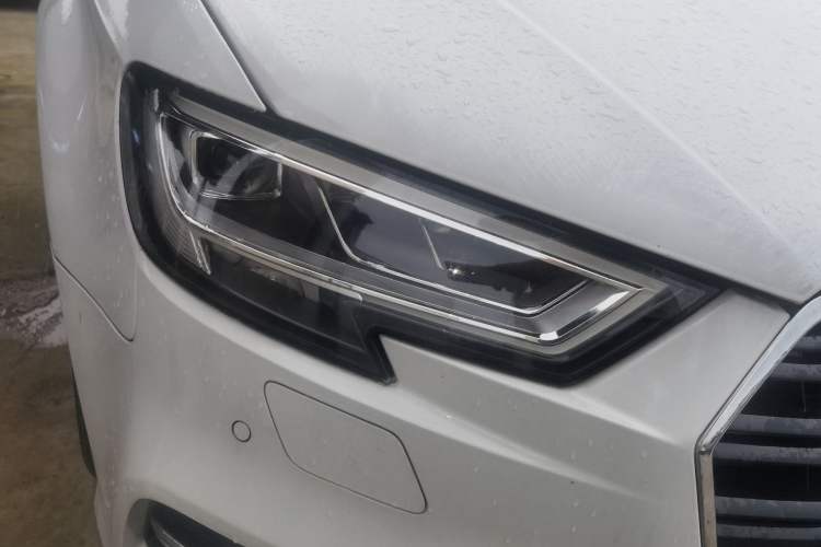 Used Audi A3 2018 30th Anniversary Edition Sportback 35 TFSI Sport Model Right Front Headlight