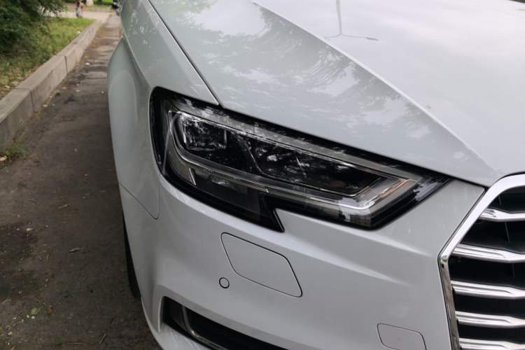 Used Audi A3 2018 30th Anniversary Edition Sportback 40 TFSI Style Model Right Front Headlight
