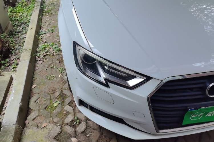 Used Audi A3 2018 30th Anniversary Edition Sportback 35 TFSI Ambition Model Right Front Headlight