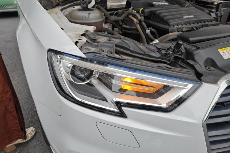 Used Audi A3 2018 30th Anniversary Edition Limousine 35 TFSI Ambition Model Right Front Headlight