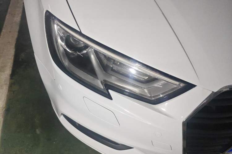 Used Audi A3 2018 30th Anniversary Edition Limousine 35 TFSI Ambition Model Right Front Headlight