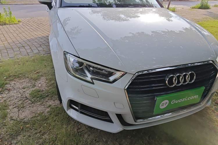 Used Audi A3 2018 30th Anniversary Edition Limousine 35 TFSI Fashion Model Right Front Headlight