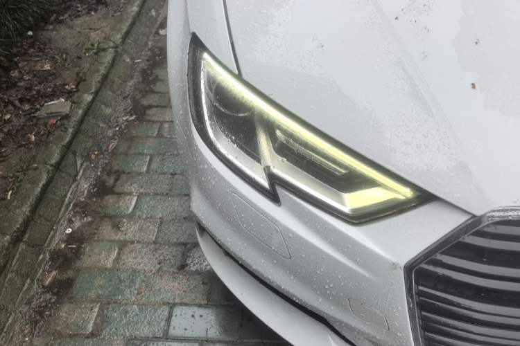 Used Audi A3 2018 30th Anniversary Edition Sportback 35 TFSI Ambition Model Right Front Headlight