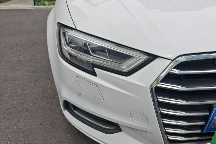 Used Audi A3 2018 30th Anniversary Edition Limousine 35 TFSI Style Model Right Front Headlight