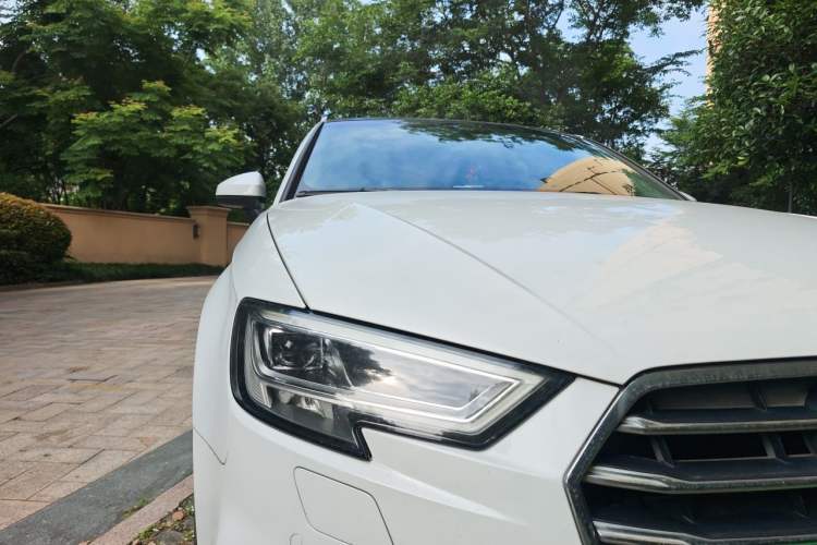 Used Audi A3 2018 30th Anniversary Edition Sportback 35 TFSI Style Model Right Front Headlight