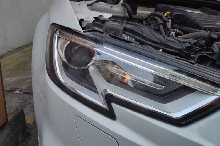 Used Audi A3 2018 30th Anniversary Edition Limousine 35 TFSI Ambition Model Right Front Headlight