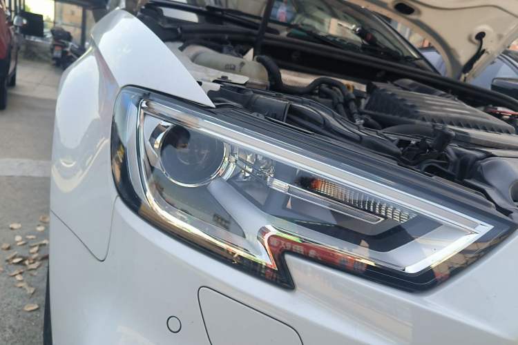 Used Audi A3 2018 30th Anniversary Edition Limousine 35 TFSI Fashion Model Right Front Headlight