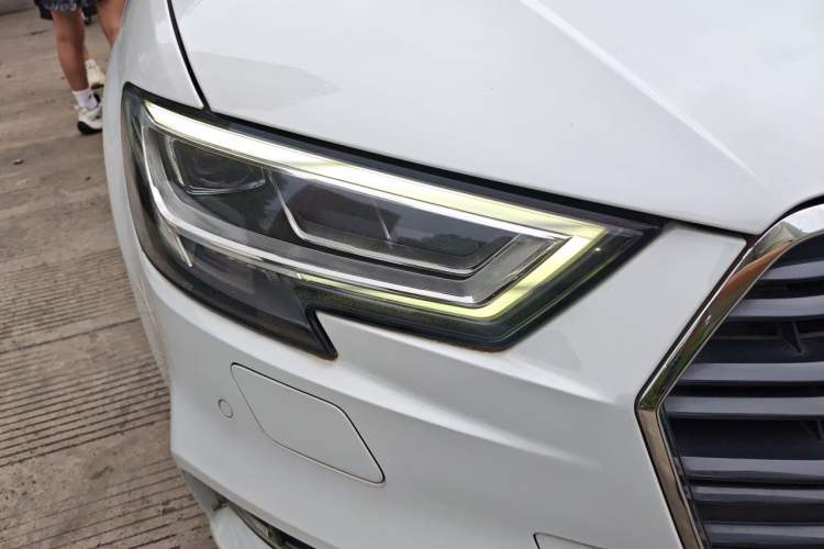 Used Audi A3 2018 30th Anniversary Edition Sportback 35 TFSI Sport Model Right Front Headlight