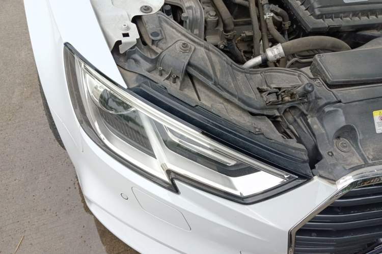 Used Audi A3 2018 30th Anniversary Edition Sportback 35 TFSI Fashion Model Right Front Headlight