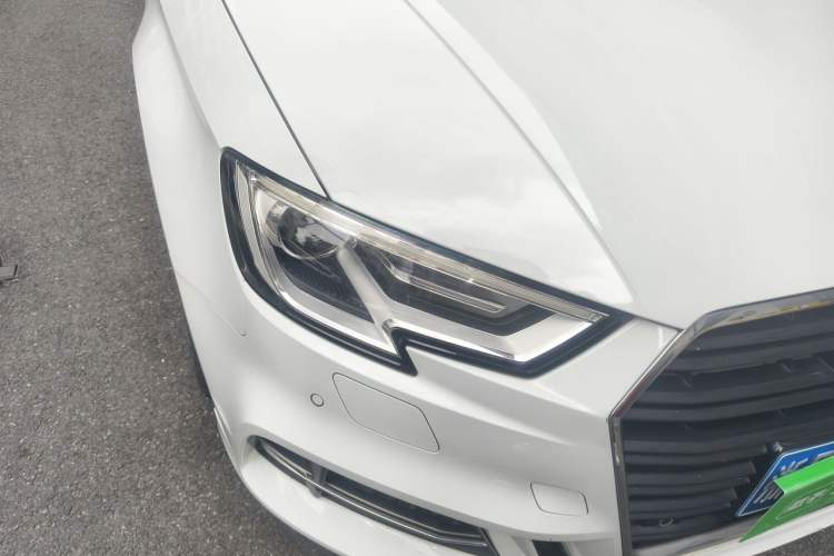 Used Audi A3 2018 30th Anniversary Edition Limousine 35 TFSI Fashion Model Right Front Headlight