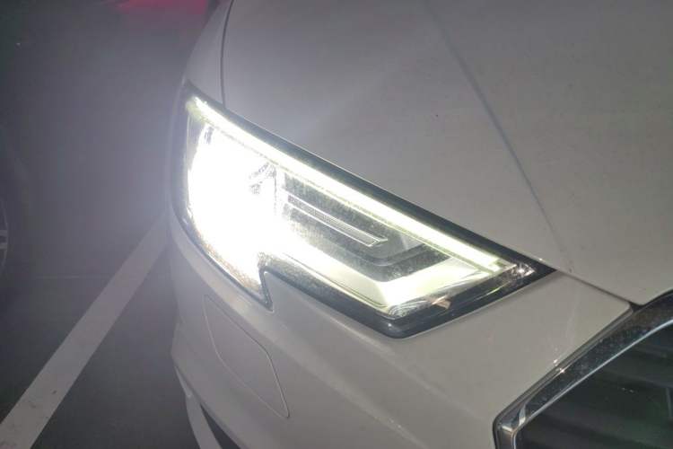 Used Audi A3 2018 30th Anniversary Edition Limousine 35 TFSI Ambition Model Right Front Headlight