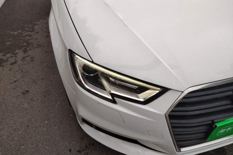 Used Audi A3 2018 30th Anniversary Edition Sportback 35 TFSI Ambition Model Right Front Headlight