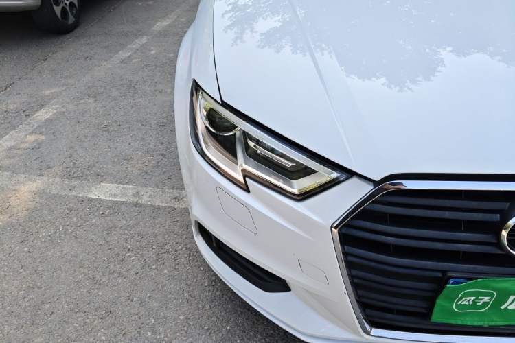 Used Audi A3 2018 30th Anniversary Edition Limousine 35 TFSI Ambition Model Right Front Headlight