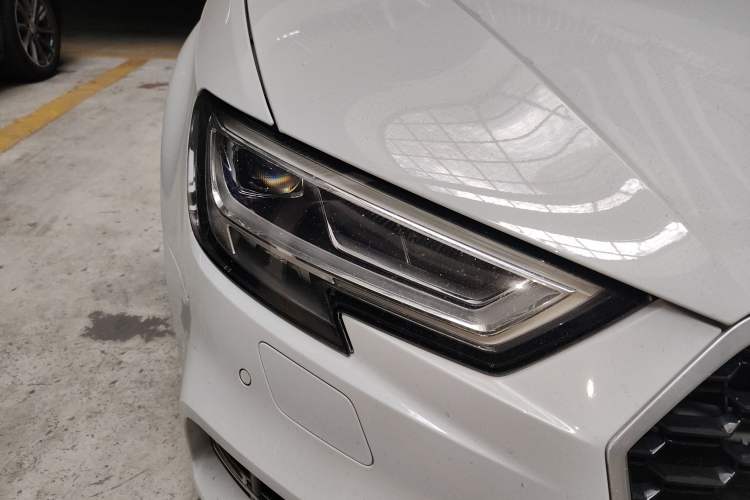 Used Audi A3 2018 30th Anniversary Edition Sportback 35 TFSI Sport Model Right Front Headlight