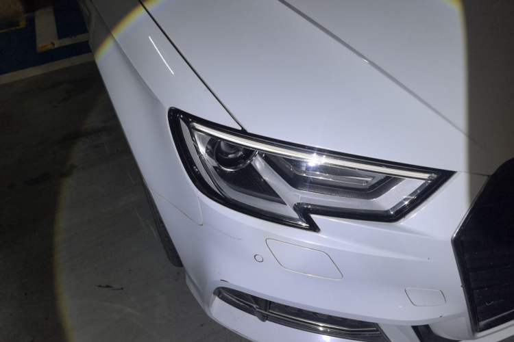 Used Audi A3 2018 30th Anniversary Edition Sportback 35 TFSI Fashion Model Right Front Headlight