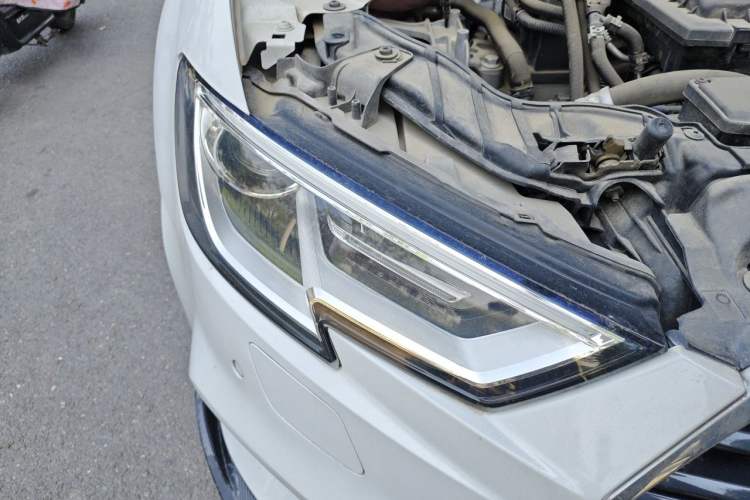 Used Audi A3 2018 30th Anniversary Edition Limousine 35 TFSI Fashion Model Right Front Headlight