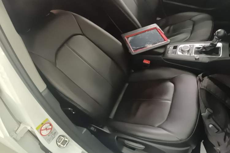 Used Audi A3 2018 30th Anniversary Edition Sportback 35 TFSI Ambition Model Right Front Seat