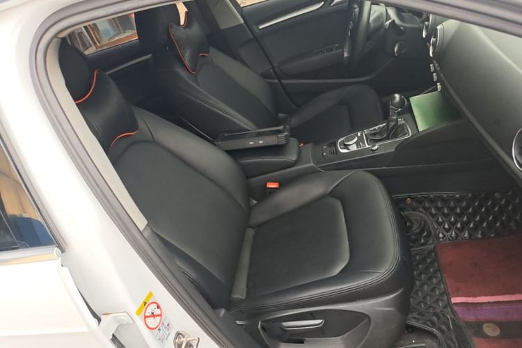 Used Audi A3 2018 30th Anniversary Edition Sportback 35 TFSI Ambition Model Right Front Seat