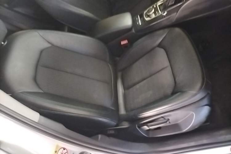 Used Audi A3 2018 30th Anniversary Edition Limousine 35 TFSI Fashion Model Right Front Seat