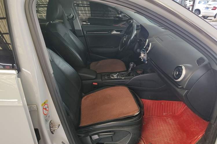 Used Audi A3 2018 30th Anniversary Edition Sportback 35 TFSI Fashion Model Right Front Seat