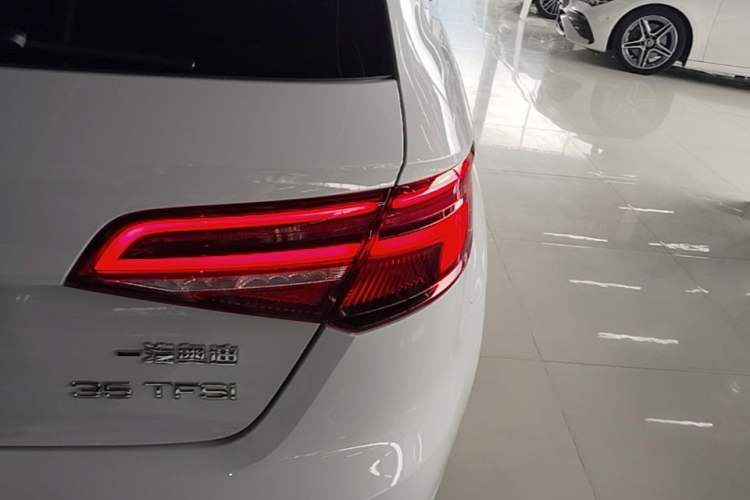 Used Audi A3 2018 30th Anniversary Edition Sportback 35 TFSI Ambition Model Right Rear Taillight