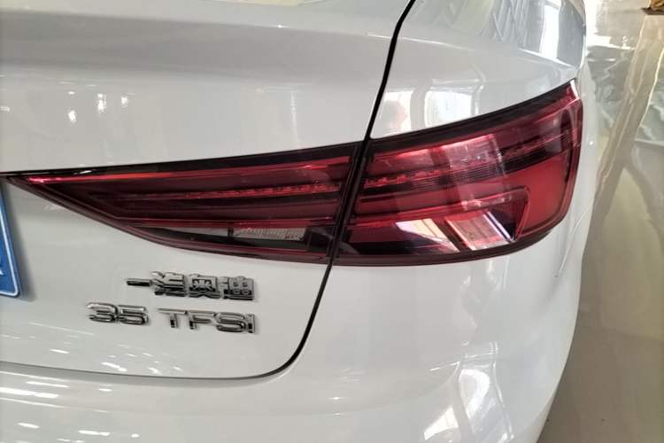 Used Audi A3 2018 30th Anniversary Edition Limousine 35 TFSI Fashion Model Right Rear Taillight