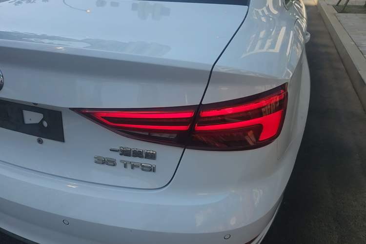 Used Audi A3 2018 30th Anniversary Edition Limousine 35 TFSI Fashion Model Right Rear Taillight