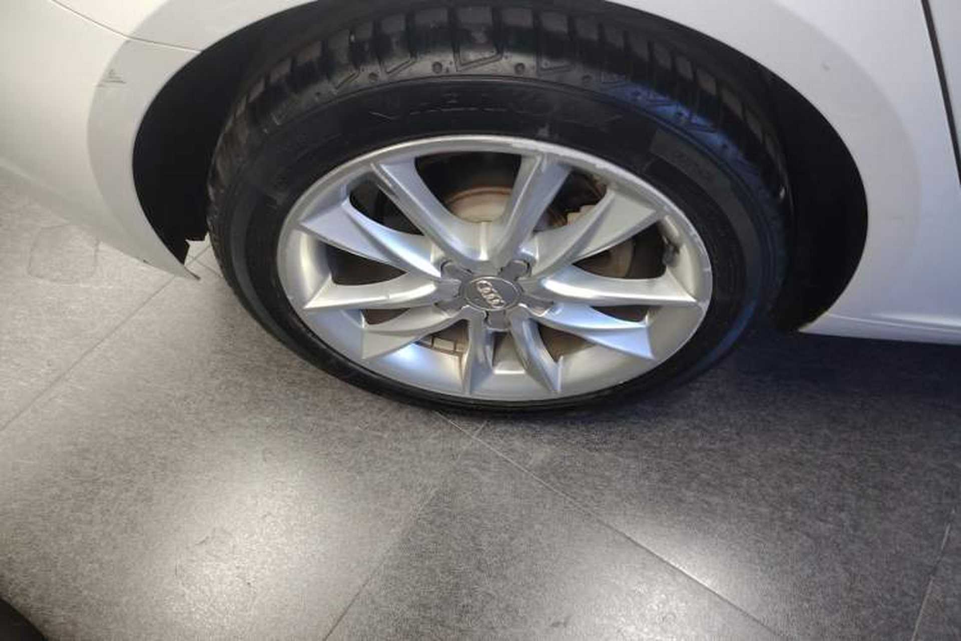 Used Audi A3 2018 30th Anniversary Edition Sportback 35 TFSI Ambition Model Right Rear Wheel Hub