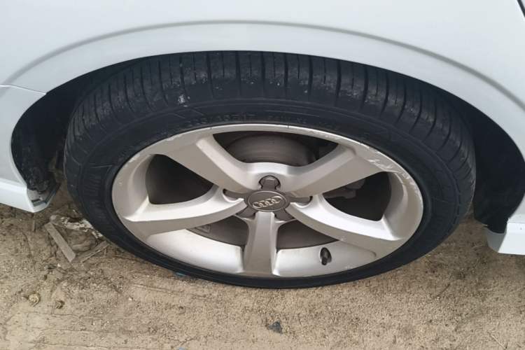 Used Audi A3 2018 30th Anniversary Edition Limousine 35 TFSI Fashion Model Right Rear Wheel Hub