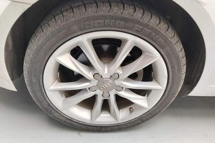 Used Audi A3 2018 30th Anniversary Edition Sportback 35 TFSI Ambition Model Right Rear Wheel Hub