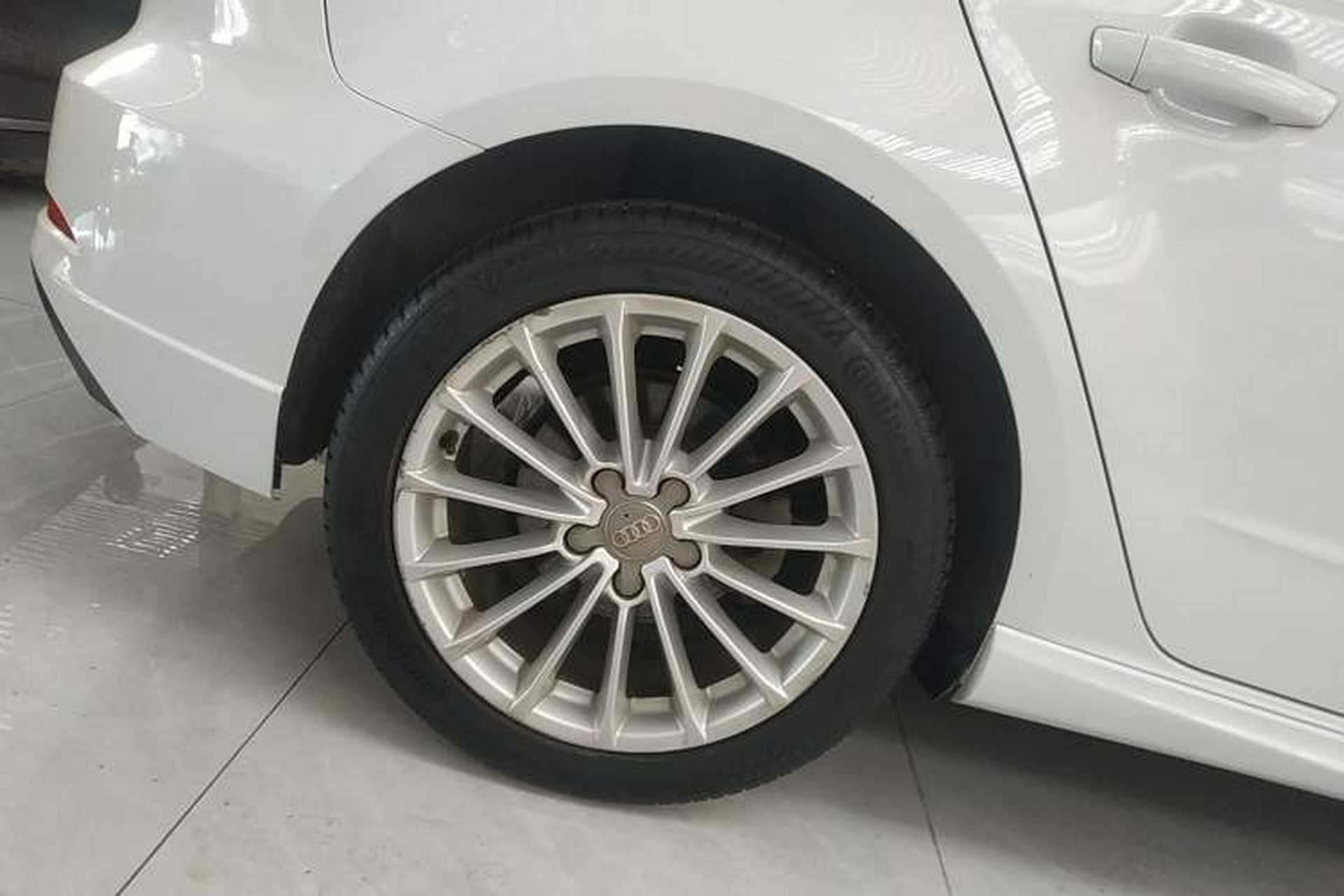 Used Audi A3 2018 30th Anniversary Edition Sportback 35 TFSI Fashion Model Right Rear Wheel Hub