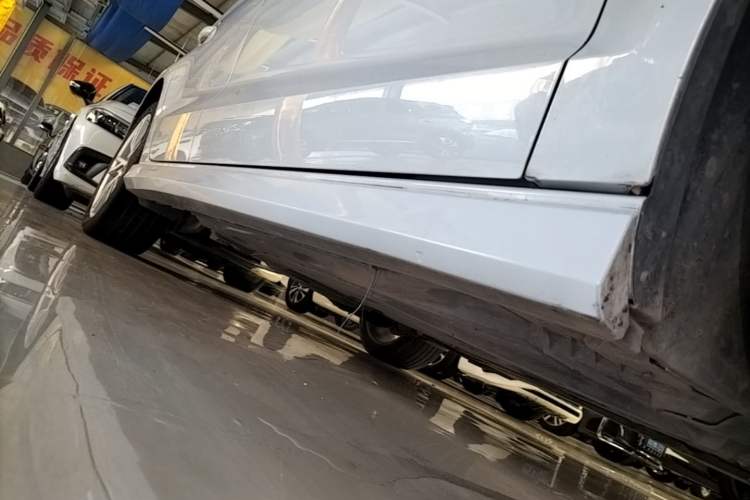 Used Audi A3 2018 30th Anniversary Edition Limousine 35 TFSI Fashion Model Right Side Sill