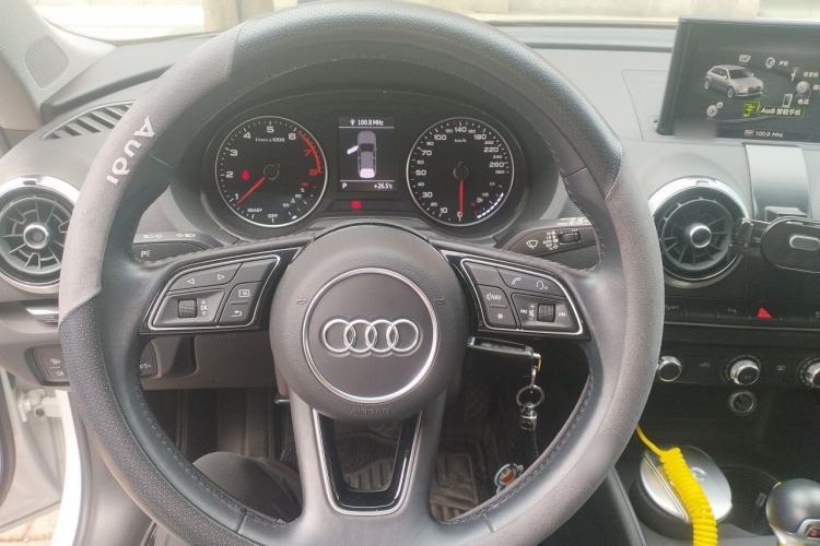 Used Audi A3 2018 30th Anniversary Edition Sportback 35 TFSI Fashion Model Steering Wheel