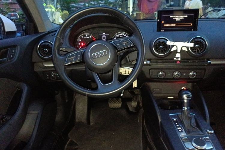 Used Audi A3 2018 30th Anniversary Edition Limousine 35 TFSI Ambition Model Steering Wheel