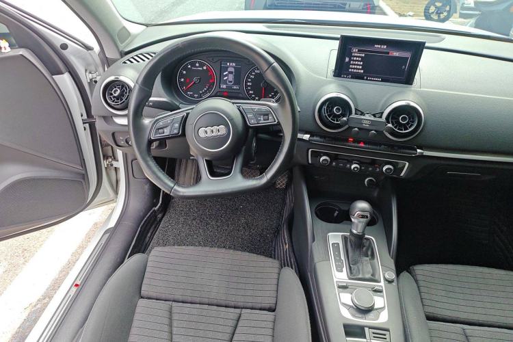 Used Audi A3 2018 30th Anniversary Edition Limousine 35 TFSI Sport Model Steering Wheel