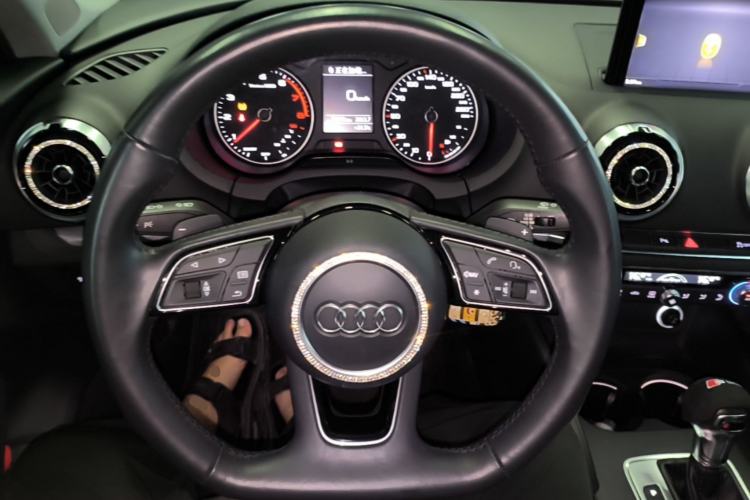 Used Audi A3 2018 30th Anniversary Edition Limousine 40 TFSI Sport Model Steering Wheel