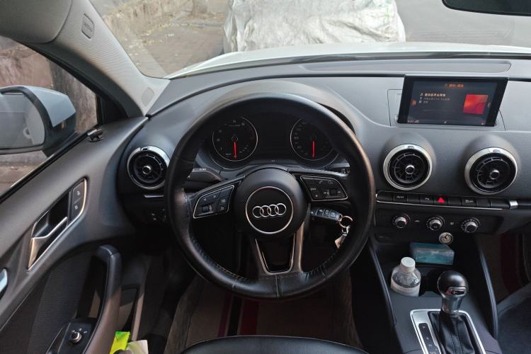 Used Audi A3 2018 30th Anniversary Edition Sportback 35 TFSI Fashion Model Steering Wheel